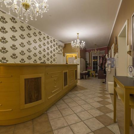 Room Oaza Miru Marburg Exterior foto